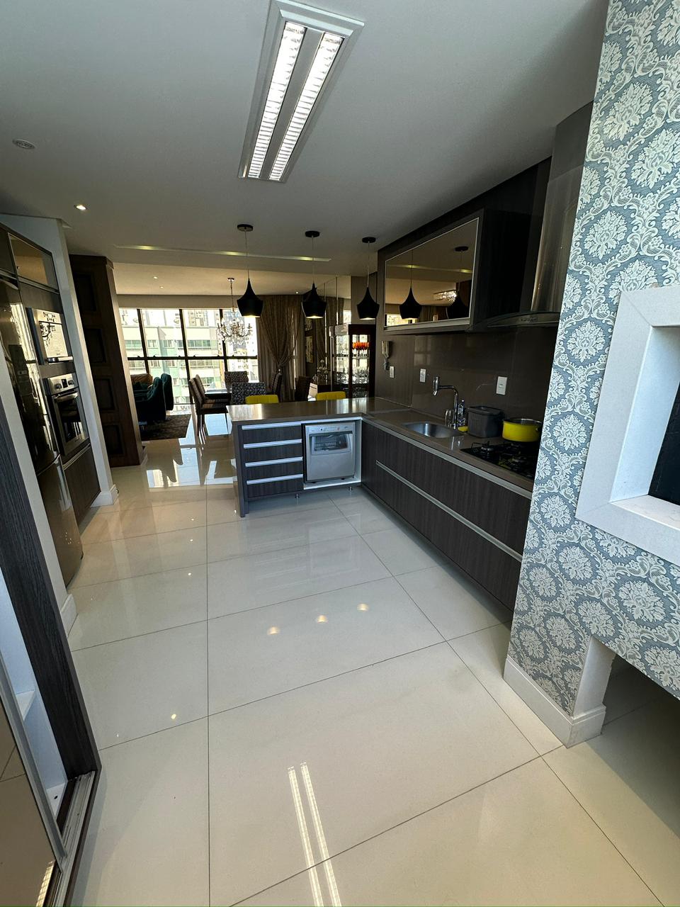 Locação Anual - Apartamento alto padrão 3 suítes mobiliado - Isis Sun Tower, Centro, Balneário Camboriú