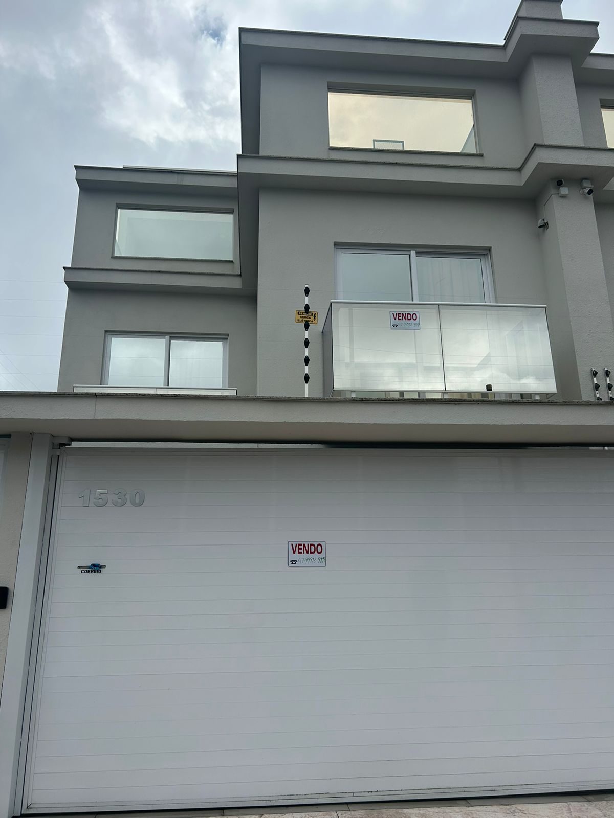 Casa Finamente Mobiliada — Balneário Camboriú