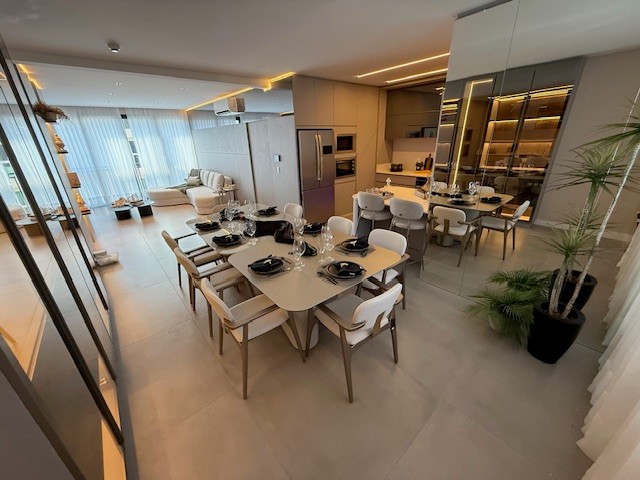 Apartamento 2 suítes e 2 demi-suítes mobiliado no Sun Beach, Centro, Balneário Camboriú