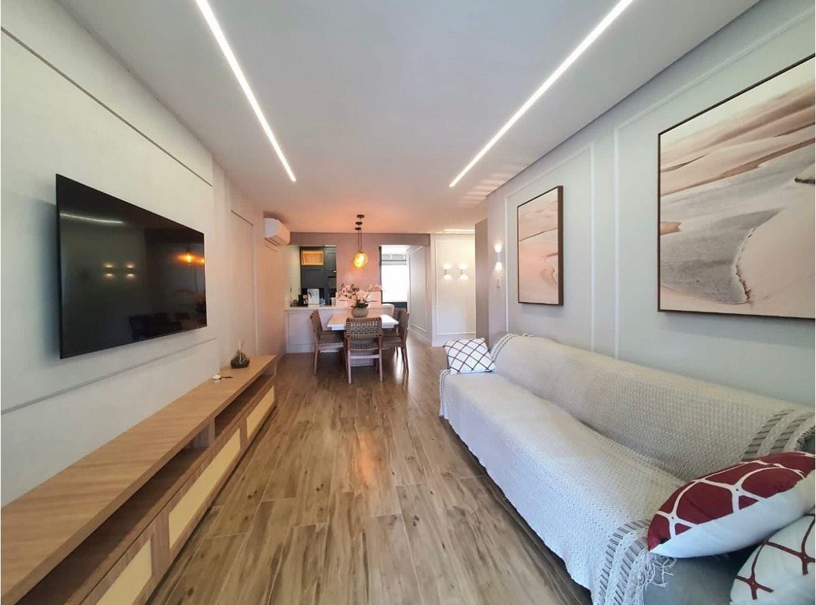Apartamento 2 suítes vista mar para locação anual, Balneário Camboriú