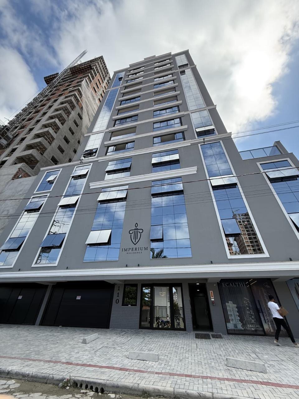 Apartamento 3 dormitórios mobiliado no Imperium Residence - AP, Perequê, Porto Belo