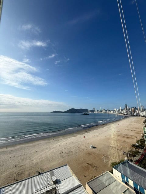 Apartamento 4 suítes mobiliado frente mar no Boreal Tower, Barra Norte, Balneário Camboriú