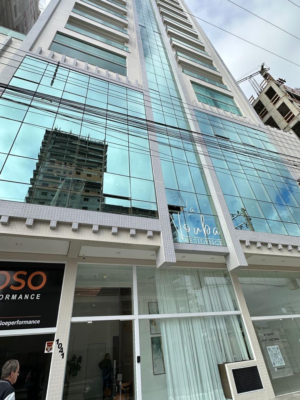 Apartamento 2 suítes no Ed. La Nouba, Perequê, Porto Belo