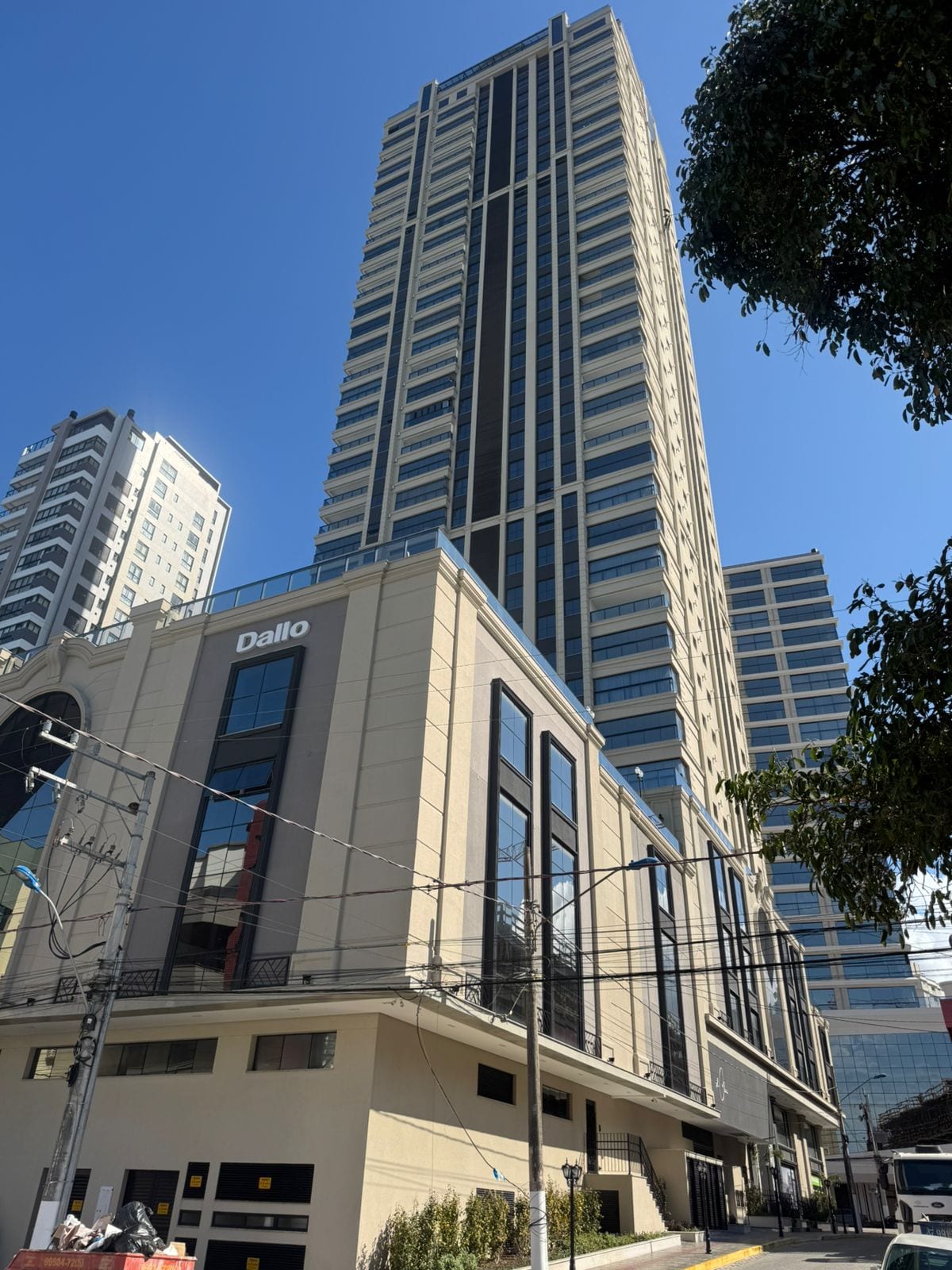 Apartamento 5 suítes mobiliado vista mar no Ed. Saint Clair, Centro, Itapema