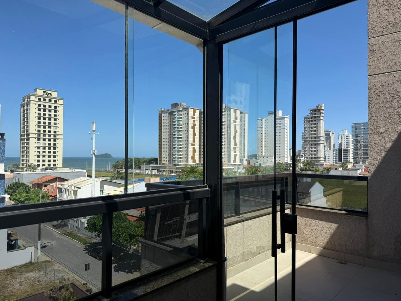 Cobertura 4 suítes vista mar no Residencial Palm Coast, Itacolomí, Balneário Piçarras