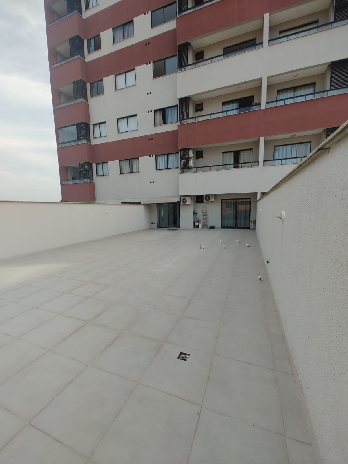 Apartamento 1 dormitório mobiliado no Ed. Cinque Terre, Tabuleiro, Camboriú