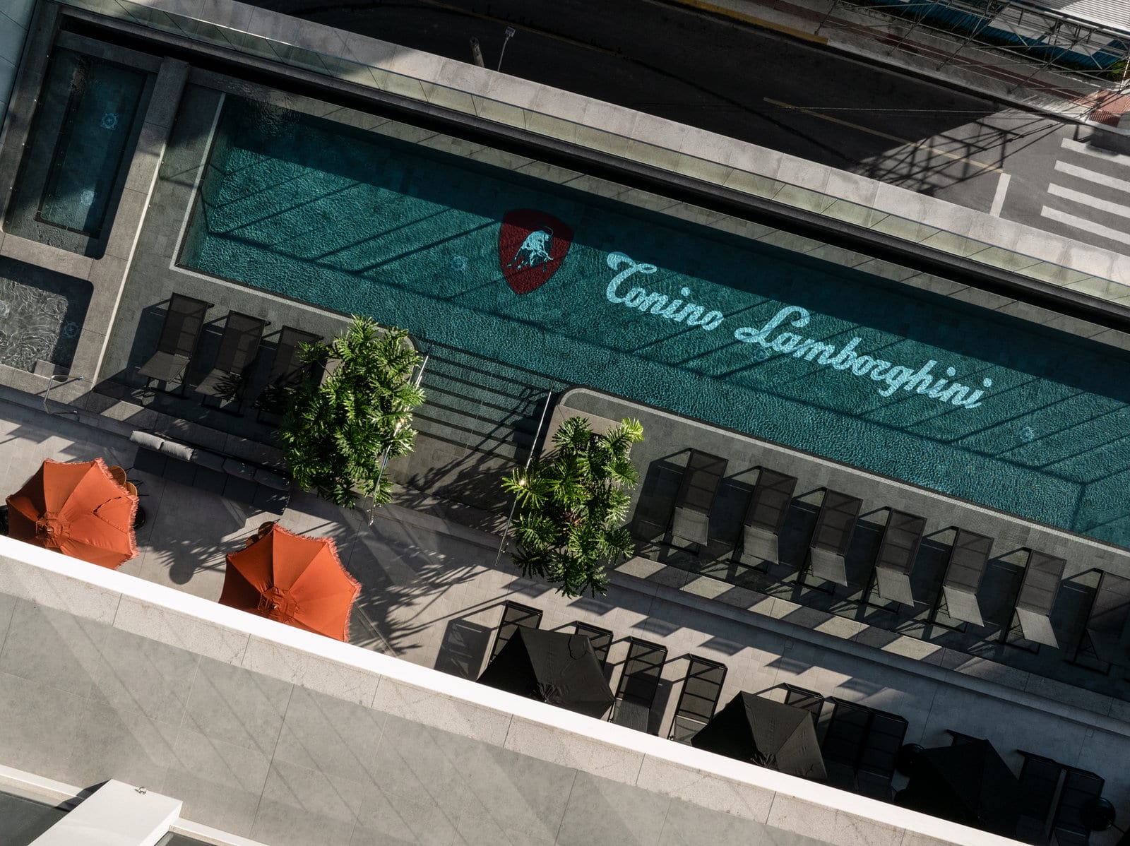 Apartamento 4 suítes mobiliado no Tonino Lamborghini Residences, Barra Sul, Balneário Camboriú