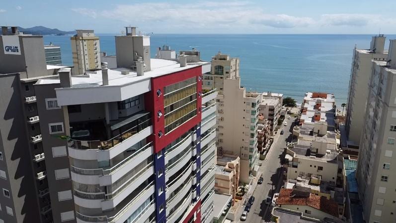 Apartamento 3 suítes no Residencial Las Vegas, Meia Praia, Itapema