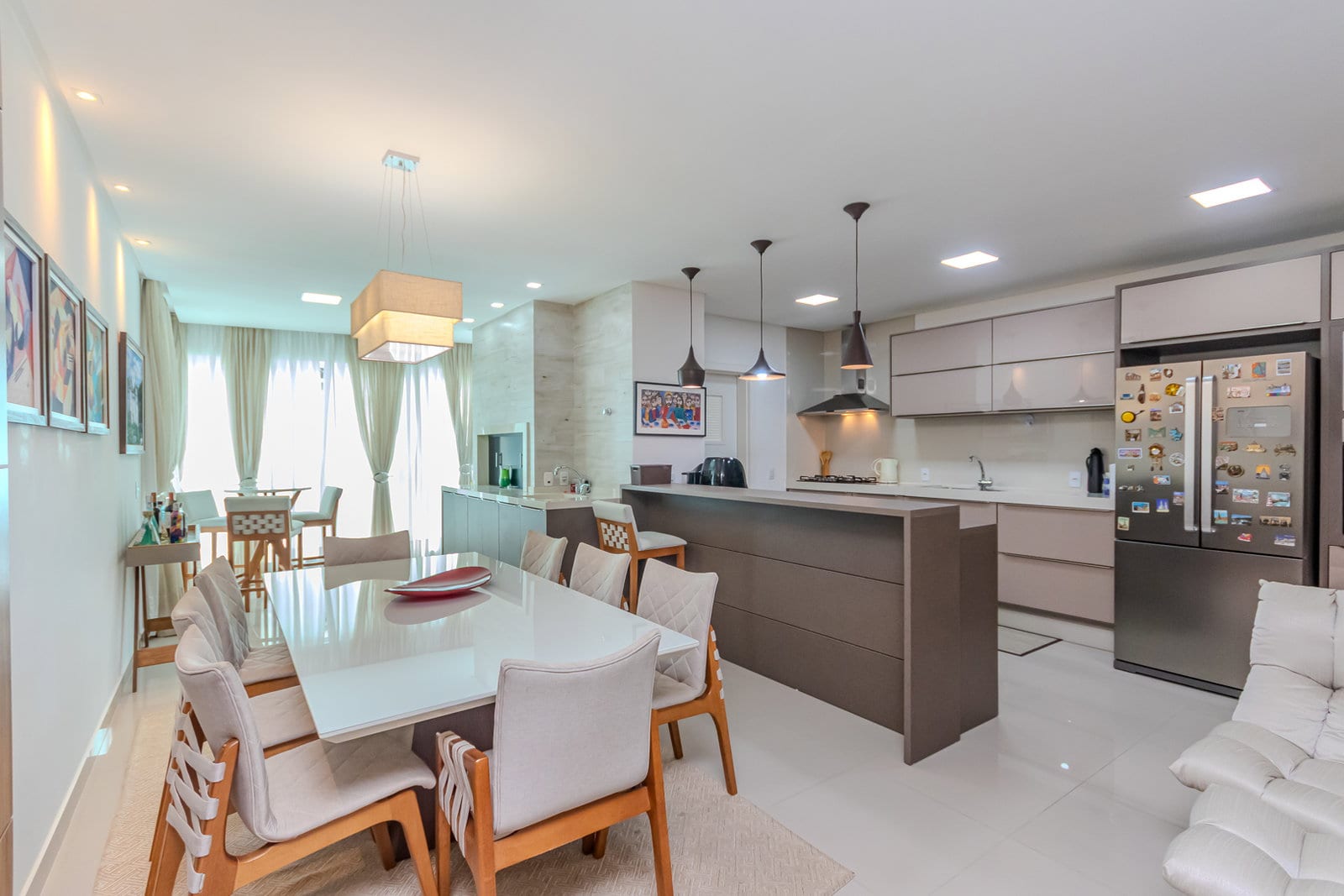 Apartamento 3 suítes mobiliado no Munique Residence, Meia Praia, Itapema