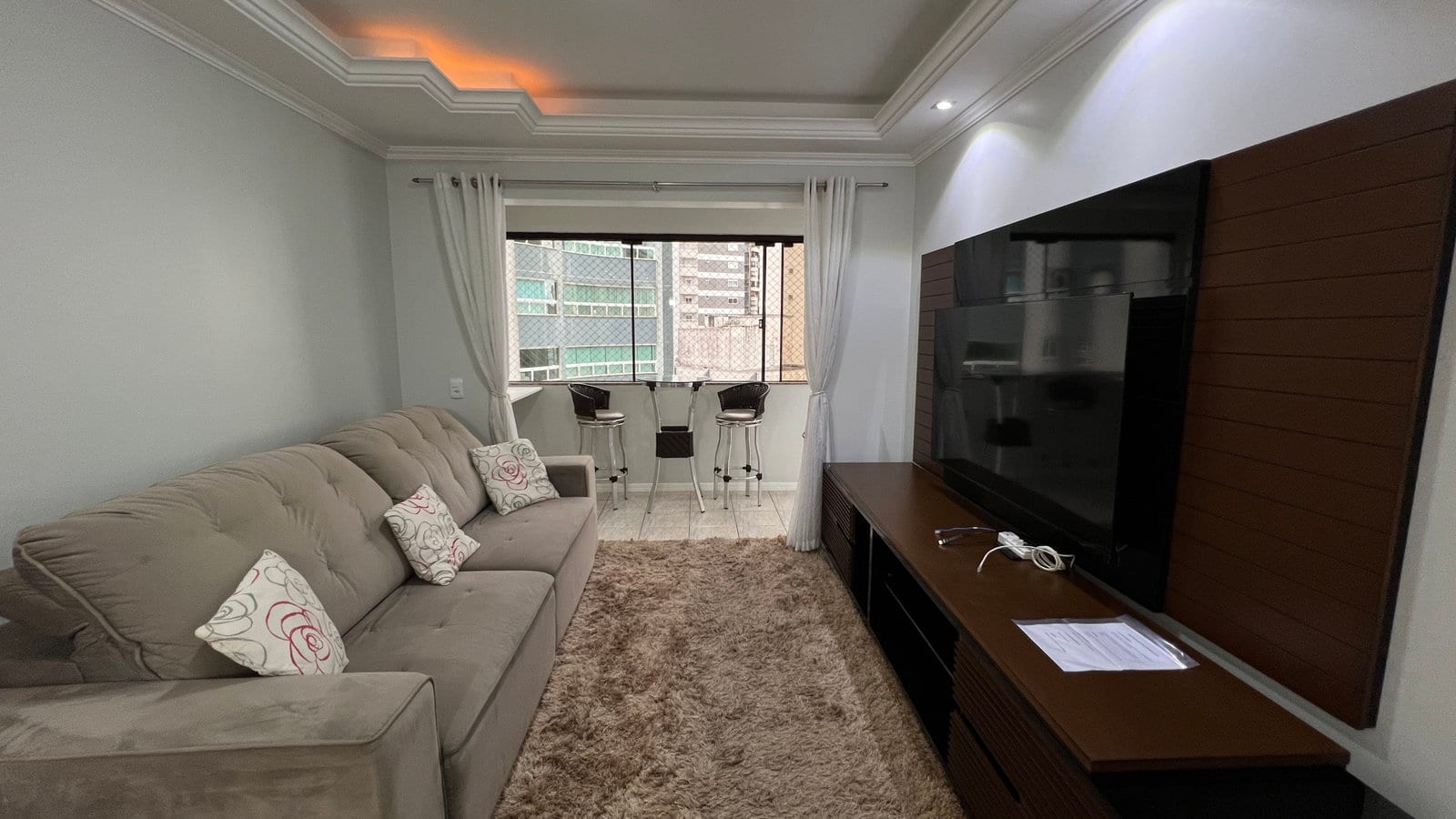 Apartamento 2 dormitórios mobiliado vista mar no Residencial Dom Gabriel, Centro, Balneário Camboriú