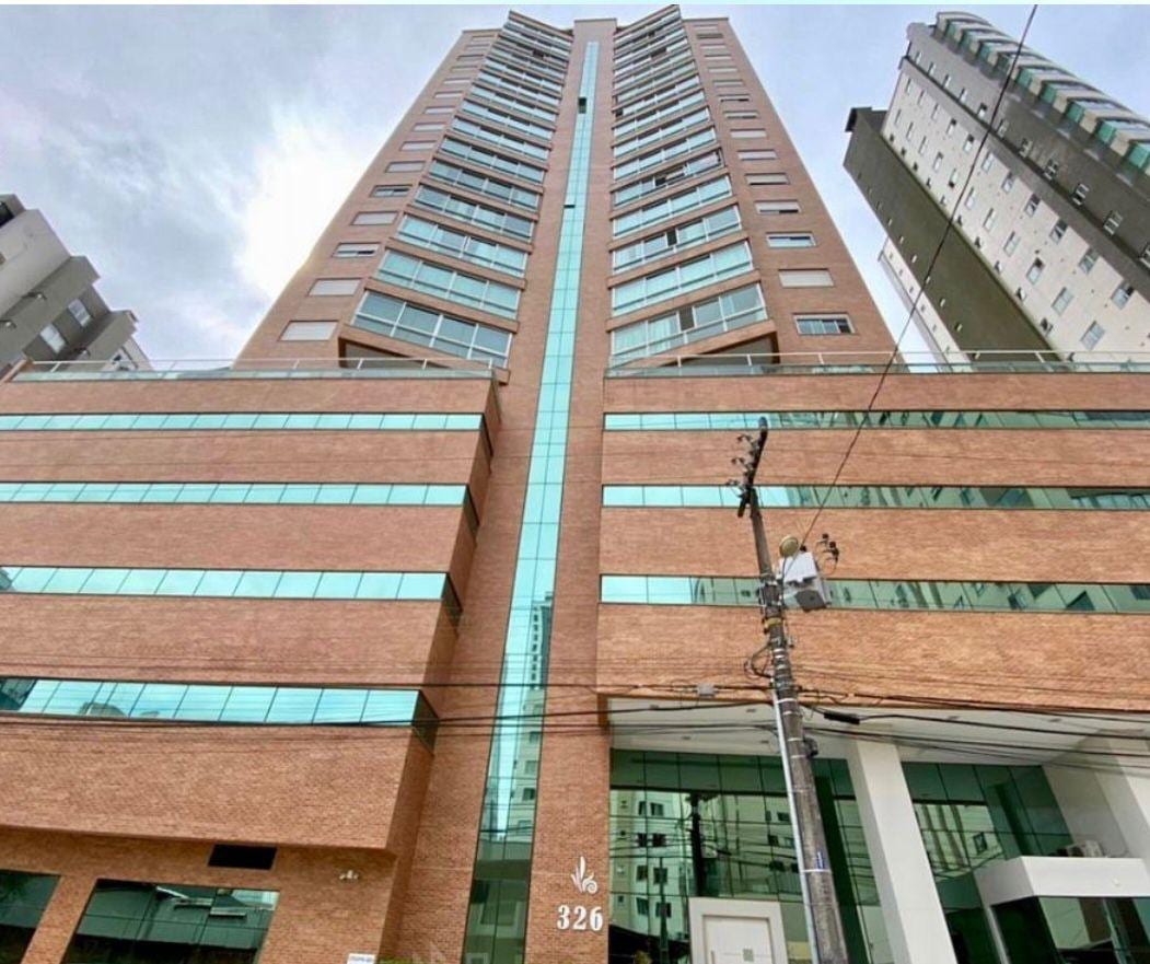 Apartamento 3 suítes no Ed. Terrara, Centro, Balneário Camboriú