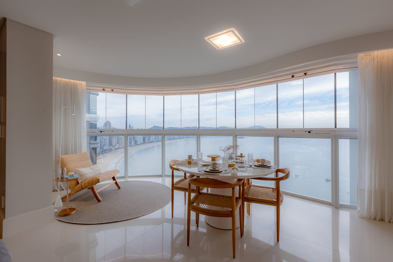 Apartamento 4 suítes no Ibiza Towers, Barra Sul, Balneário Camboriú