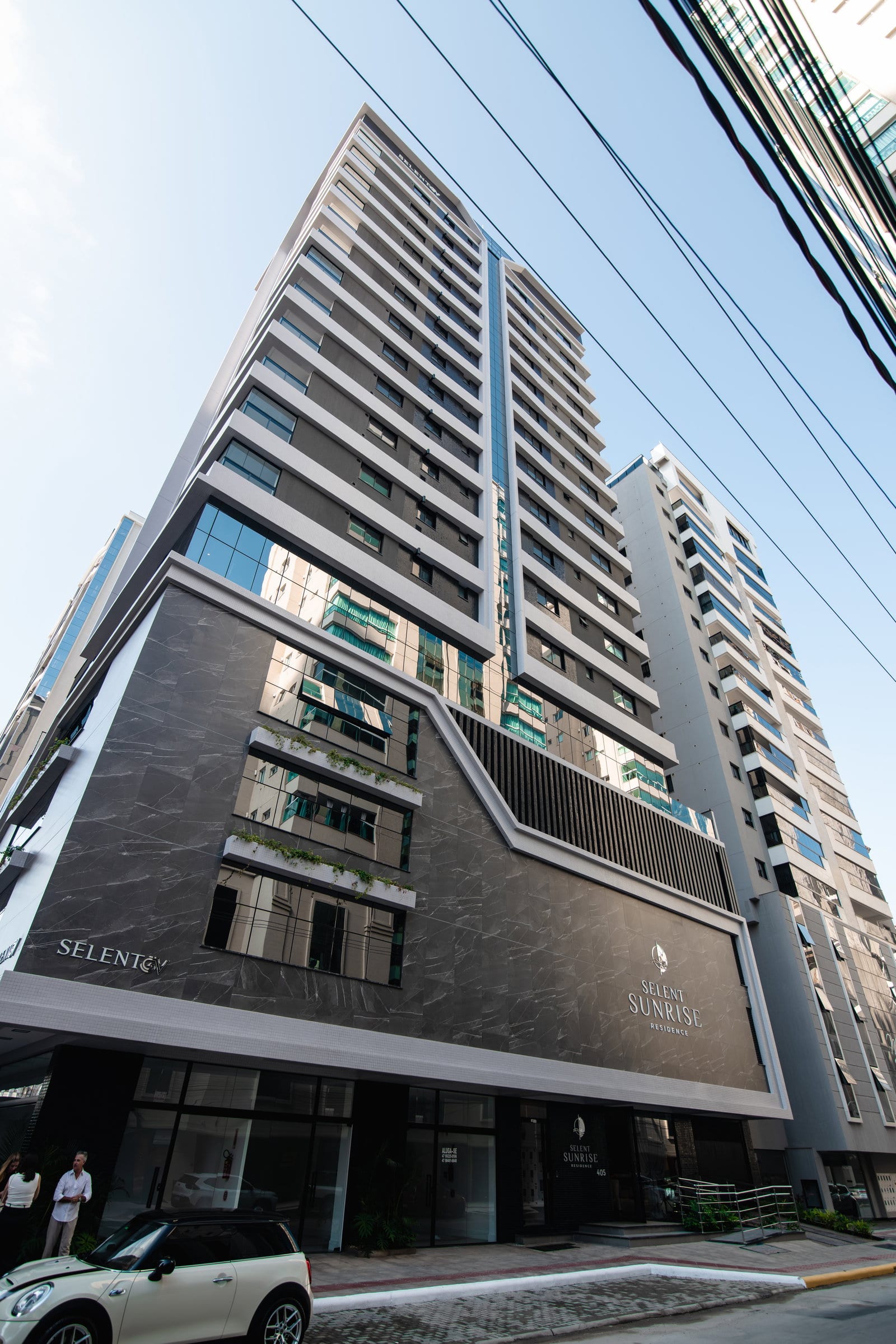Apartamento 3 suítes mobiliado no Sunrise Residence, Balneário Perequê, Porto Belo