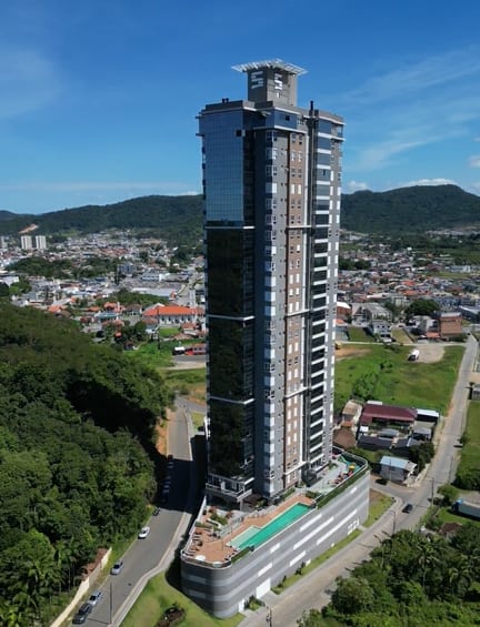 Apartamento 4 suítes mobiliado na Rua Joaquim Antônio Simão, Centro, Penha
