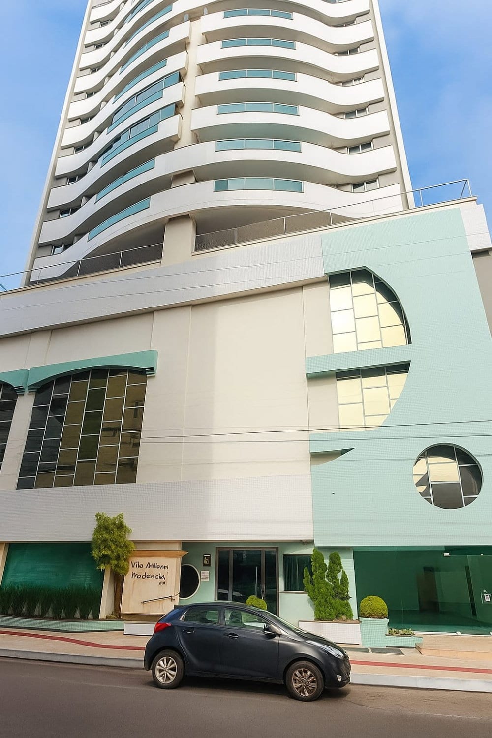 Apartamento 3 dormitórios mobiliado no Ed. Villa Milano, Centro, Balneário Camboriú