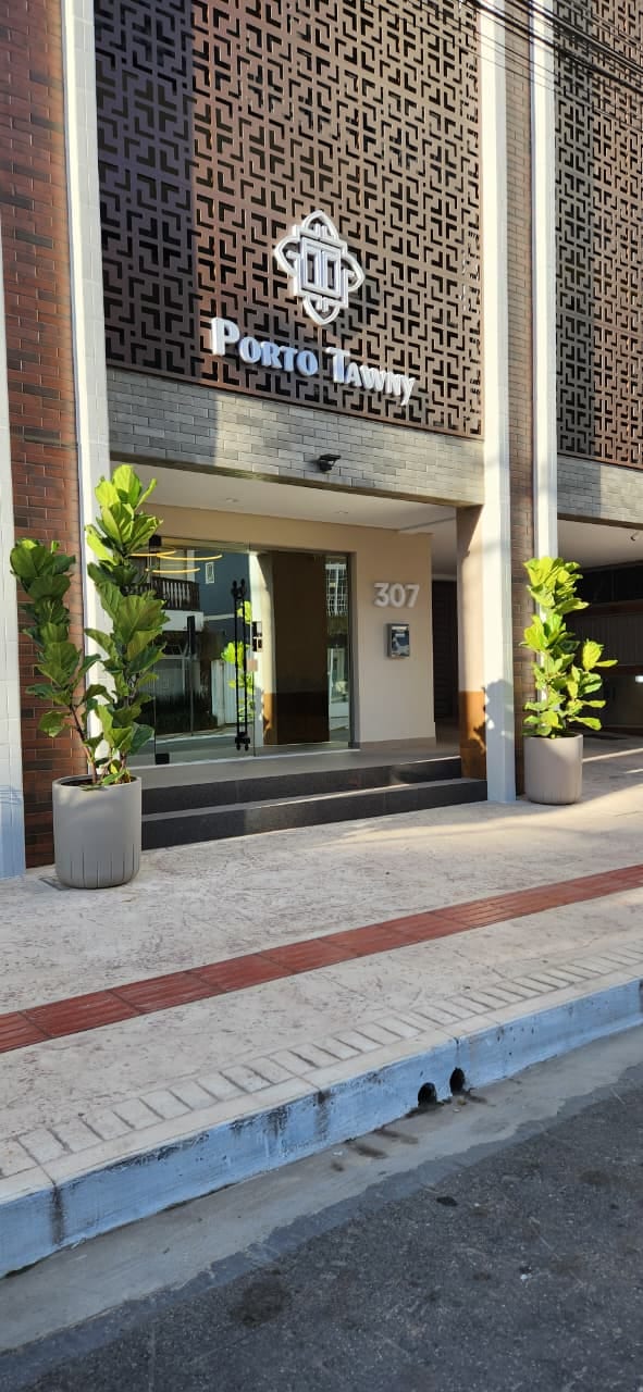 Apartamento 4 dormitórios mobiliado no Ed. Porto Tawny, Centro, Balneário Camboriú
