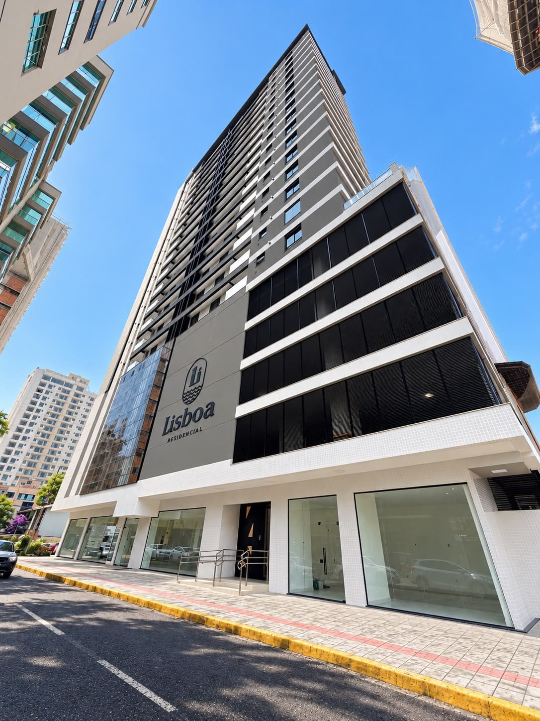 Apartamento 2 suítes mobiliado no Residencial Lisboa, Morretes, Itapema