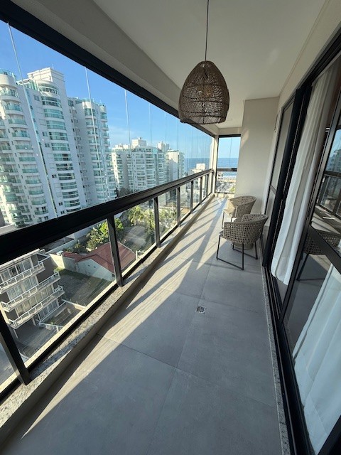 Apartamento 3 suítes mobiliado no Brava Garden, Praia Brava, Itajaí